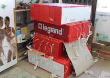 Световая вывеска для компании Legrand